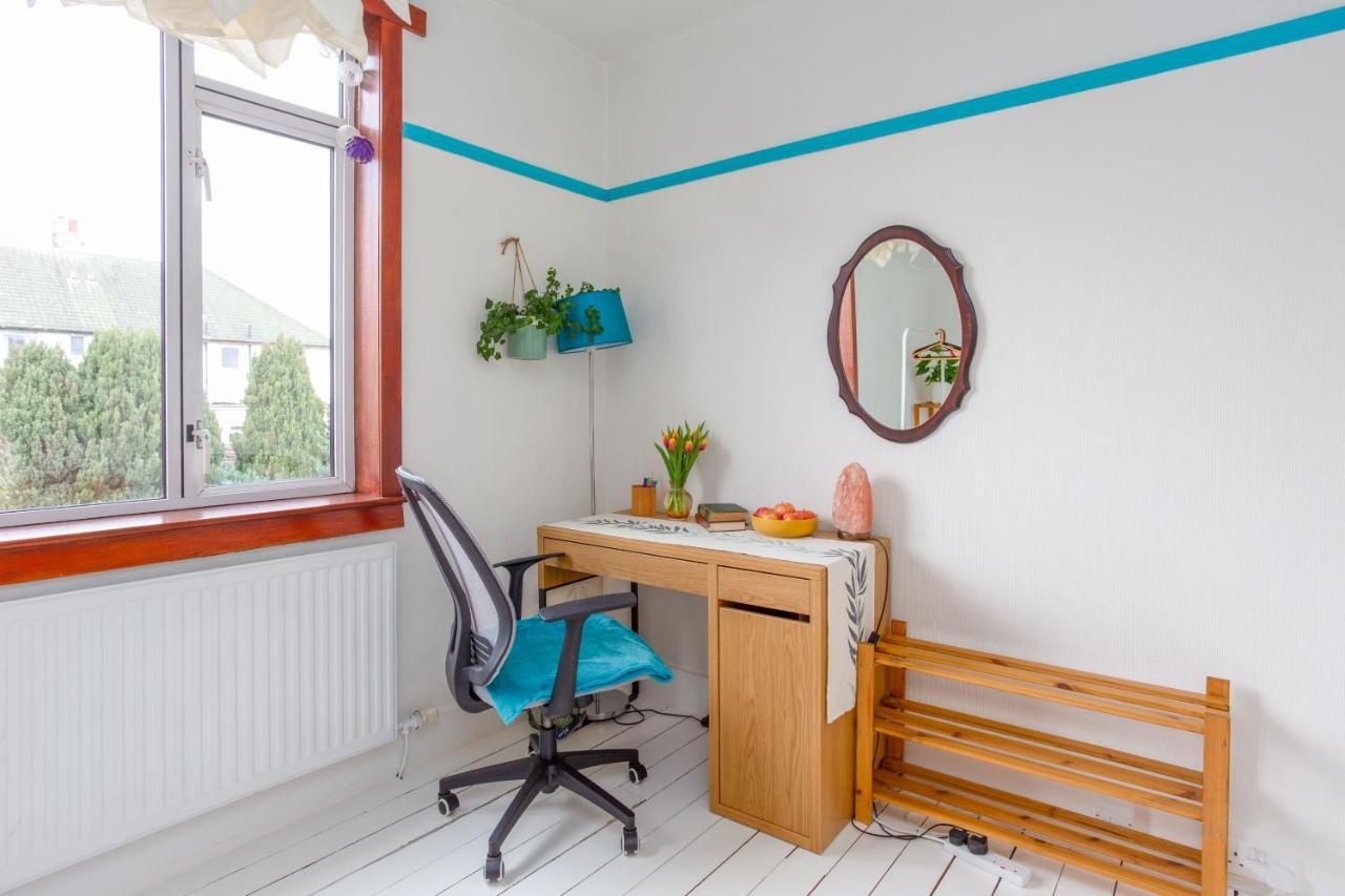 Bright & Spacious Double Room With Garden View- Close To Airport & City Centre Edinburgh Dış mekan fotoğraf